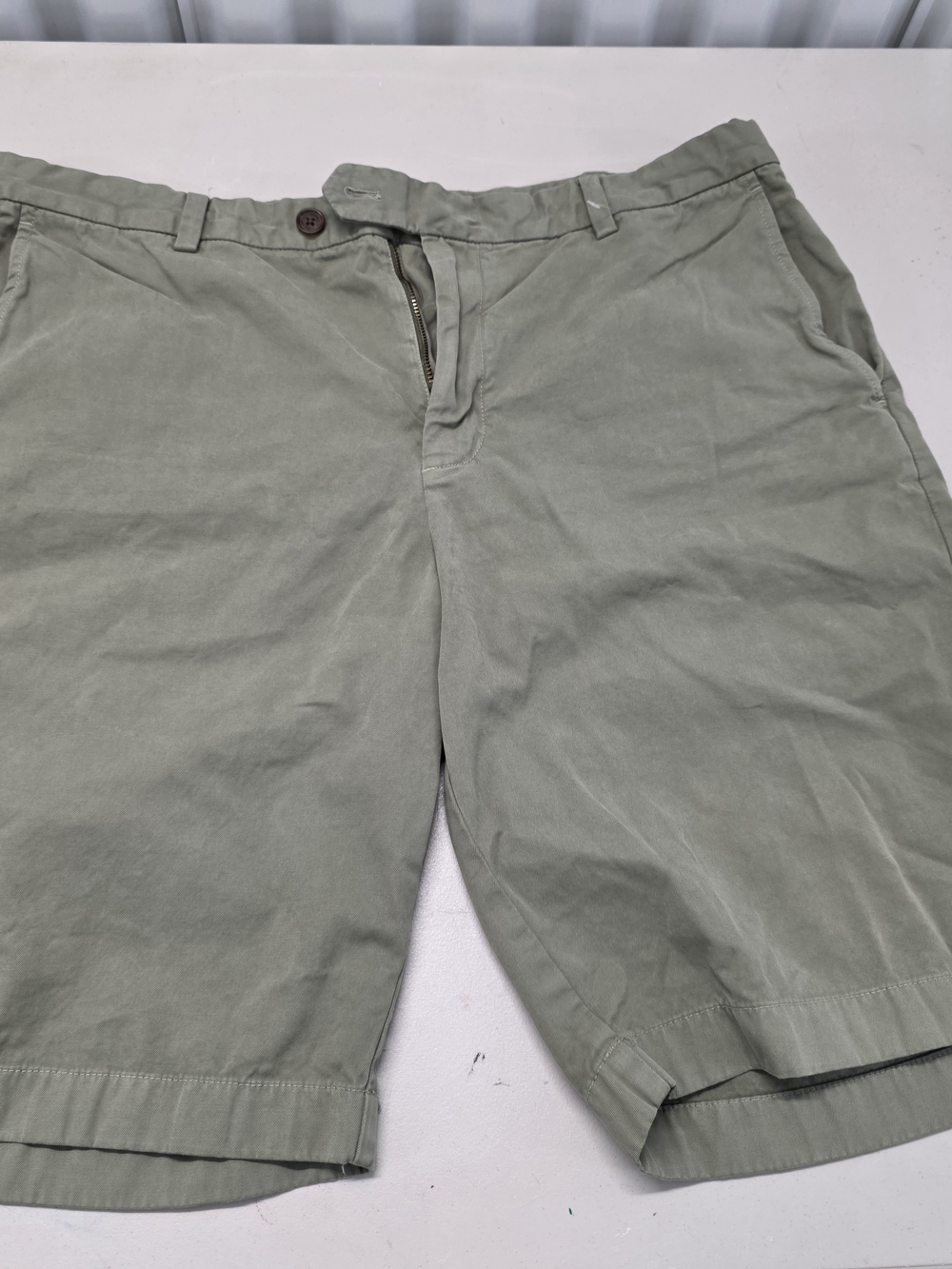 Brooks Brothers Olive Green Shorts Men's Size 40x11